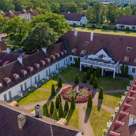 Manor Отель