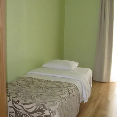 サガディ マナー