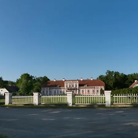 Manor 3*