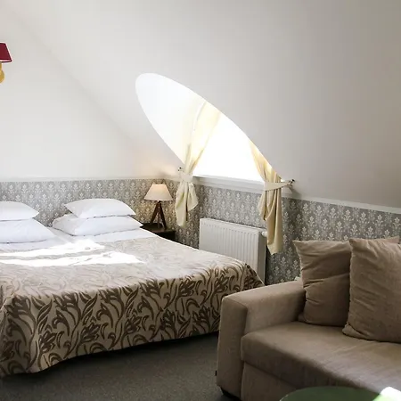 ホテル サガディ マナー