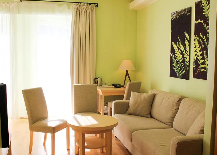 Manor 3* ساغادي